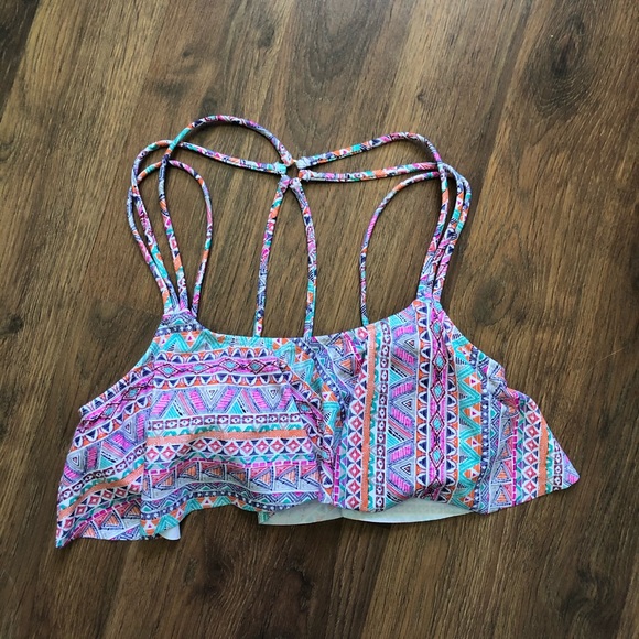 PacSun Other - pacsun strappy back flounce bikini top